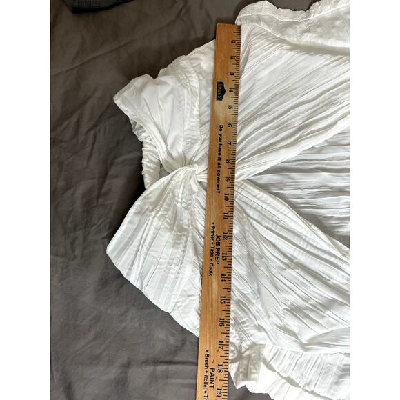 Urban Outfitters womens size M top white crinkle material crop cap sleeveWN - Picture 3 of 7